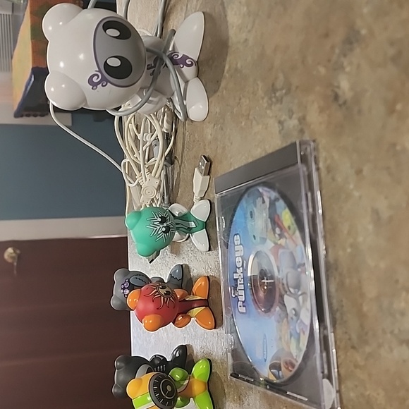 UB Funkeys  game set👀⭐️ - Picture 1 of 2